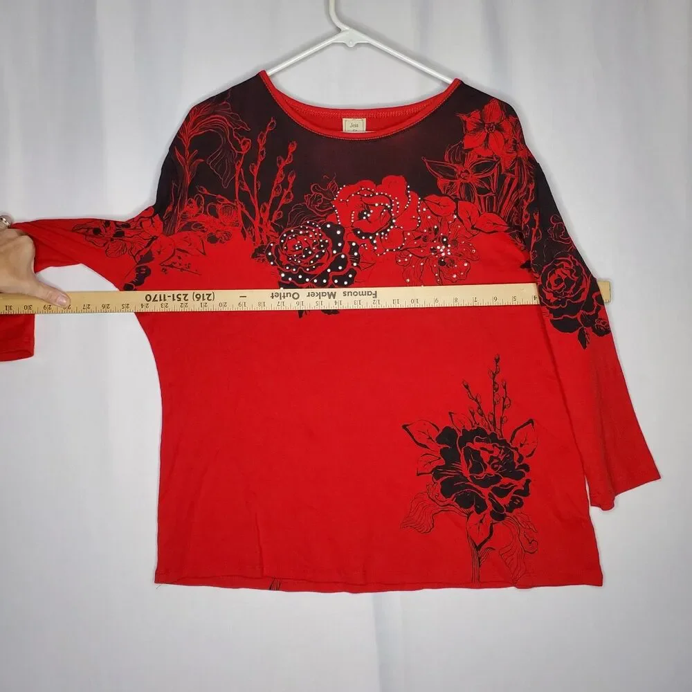Jess & Jane T-Shirt Womens 1X Red Black Roses Cotton Sequin Y2K Witchy Goth‎